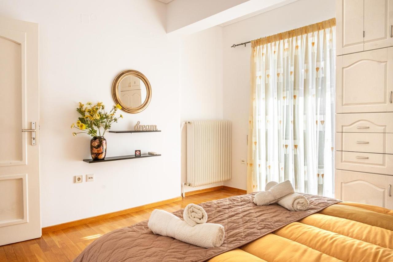 The Home Sweet Home - Family Friendly 2 Floor Apartment Kalamáta Kültér fotó